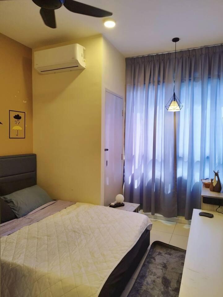 Happy Family Horizon Suite - Near Xiamen-Klia Netflix Kampong Melot Exterior foto