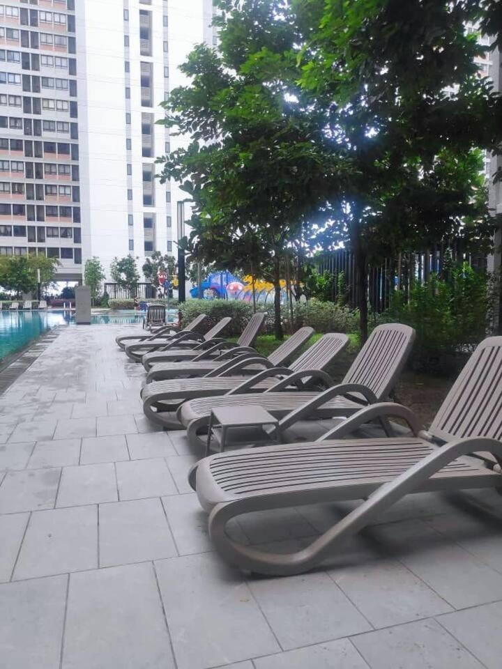Happy Family Horizon Suite - Near Xiamen-Klia Netflix Kampong Melot Exterior foto